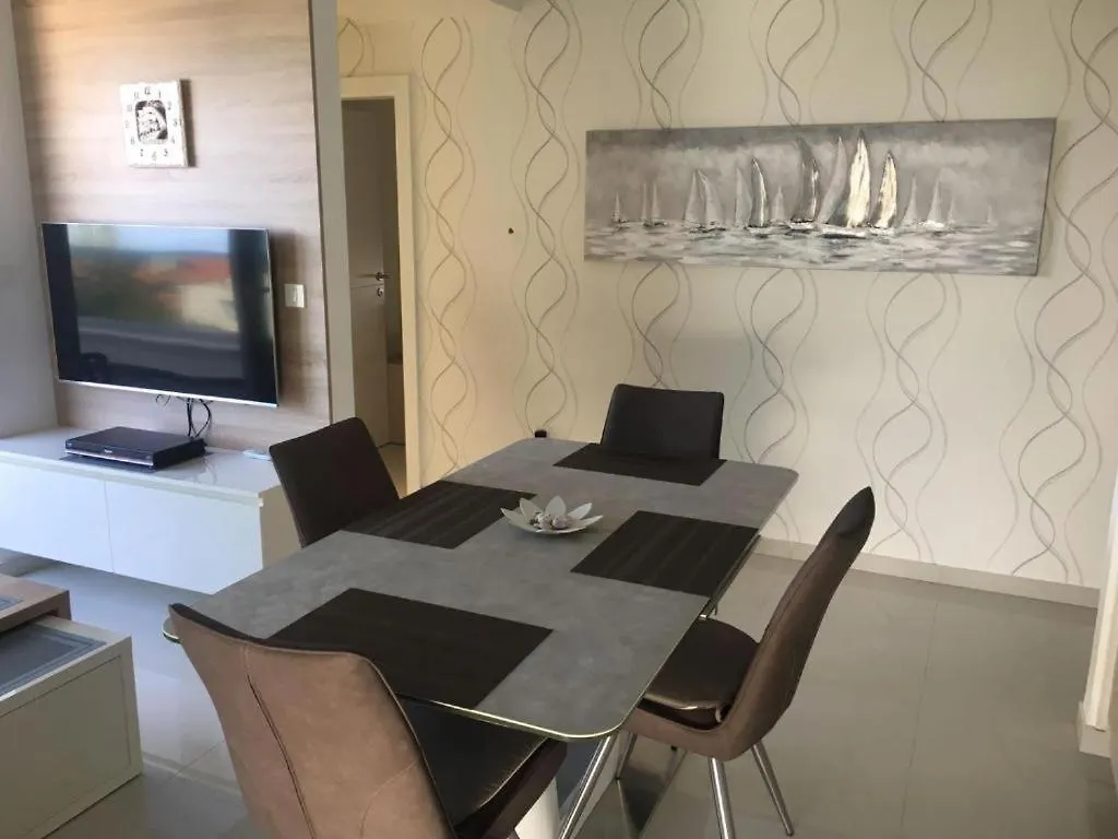 My Paradies - Njivice Penthouse*** Apartment