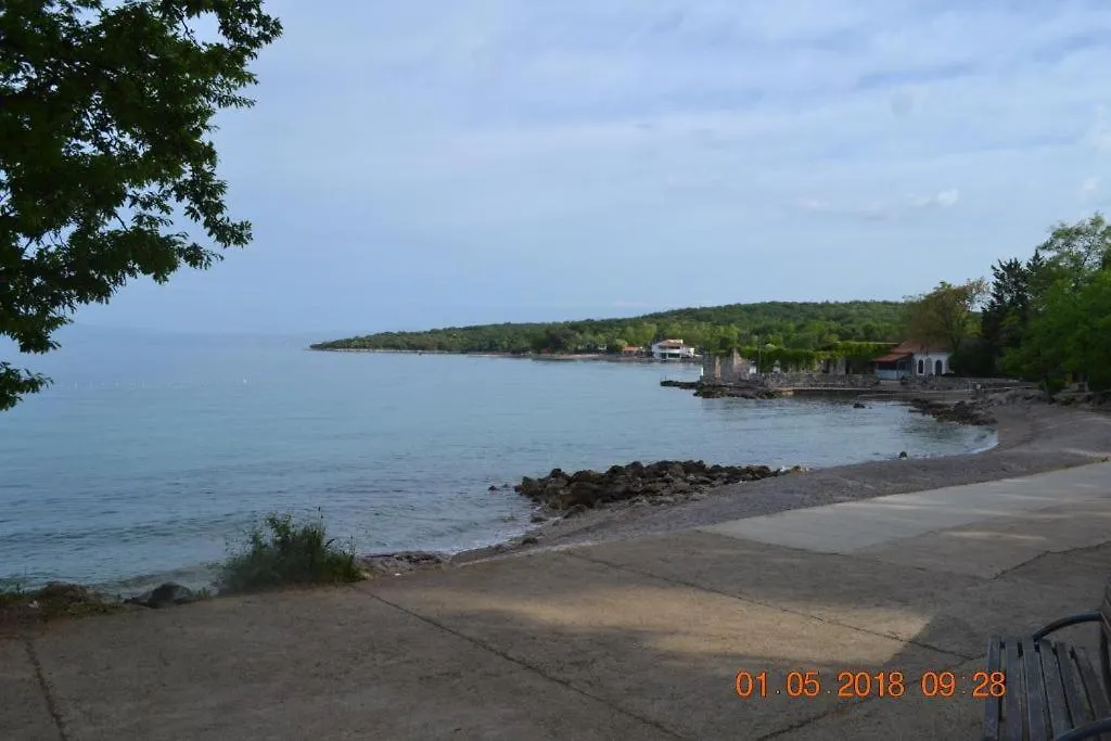 Apartment My Paradies - Njivice Penthouse*** Croatia