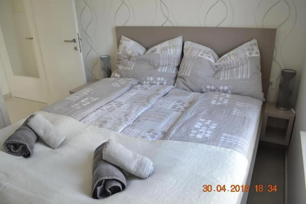 My Paradies - Njivice Penthouse***