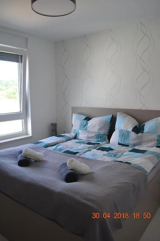 Apartment My Paradies - Njivice Penthouse*** Croatia